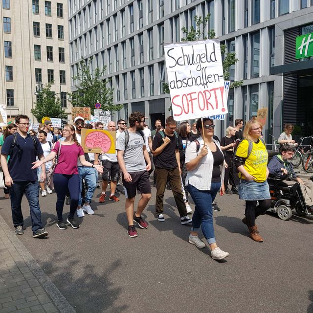 DEMO für Schulgeldfreiheit und eine gerechte Ausbildungsvergütung am 24. Mai 2019 
